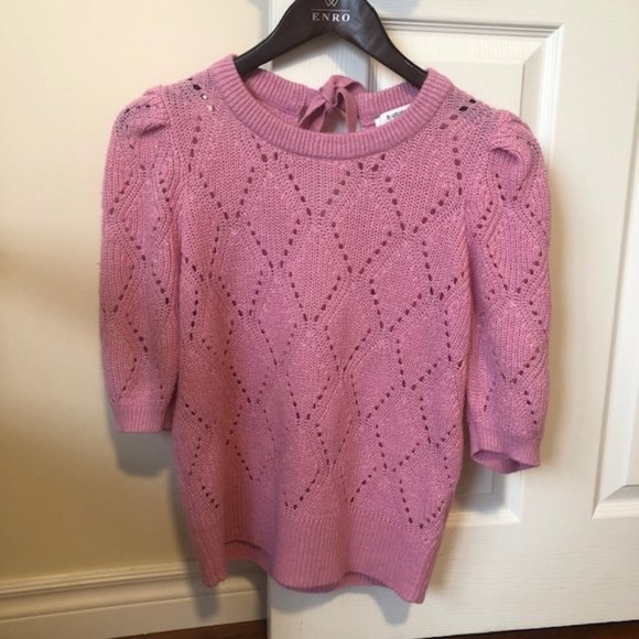 Pink  sweater for sale by b young - Picture 2 of 4